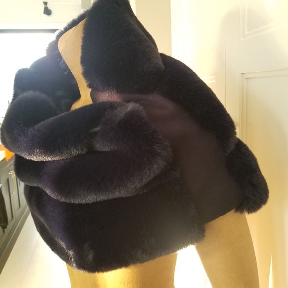 Soia & Kyo Shearling NWOT - Picture 2 of 11